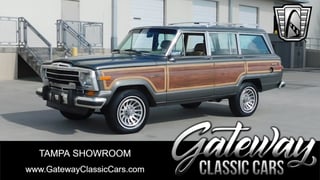 1990 Jeep Grand Wagoneer 