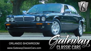 2003 Jaguar XJ8 