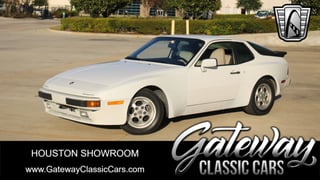 1985 Porsche 944 