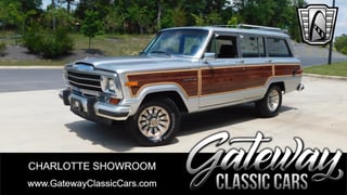 1987 Jeep Grand Wagoneer 