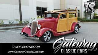 1934 Ford Woody 