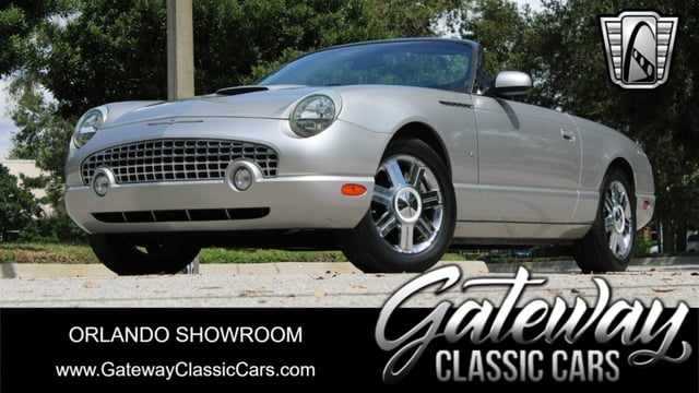 2004 Ford Thunderbird 