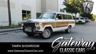 1990 Jeep Grand Wagoneer 