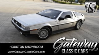 1981 DeLorean DMC-12 