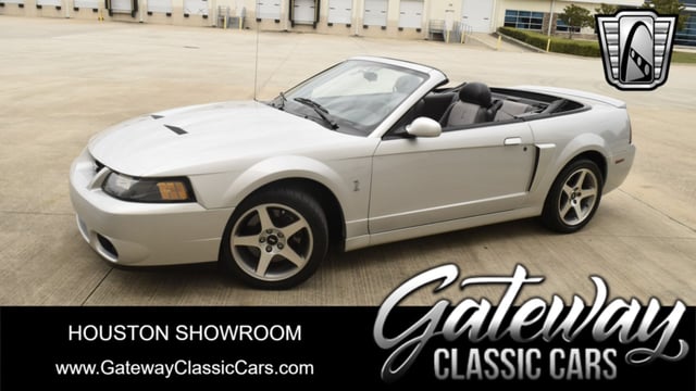 2003 Ford Mustang Cobra SVT