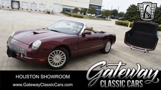 2004 Ford Thunderbird 