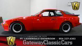 1985 Porsche 944 