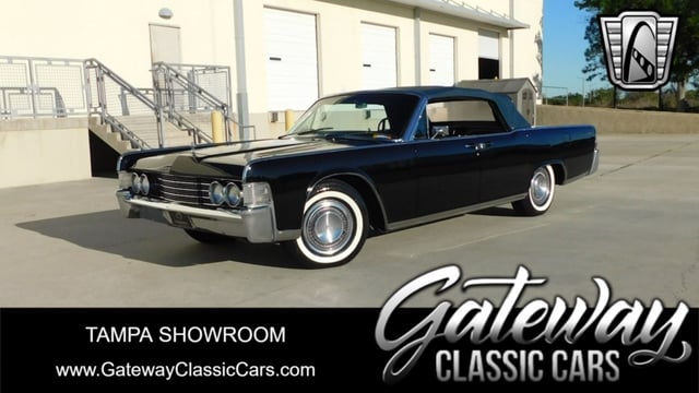 1965 Lincoln Convertible 