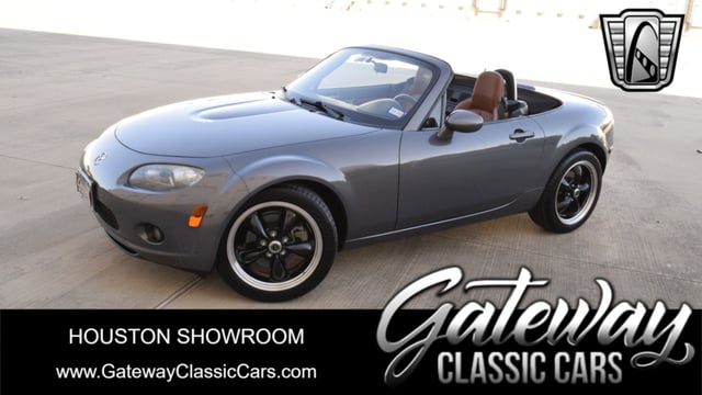 2006 Mazda MX-5 Miata 