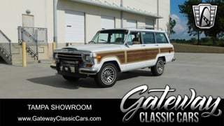 1991 Jeep Grand Wagoneer 
