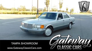 1990 Mercedes-Benz 300 