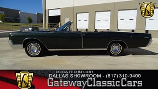 1967 Lincoln Continental 
