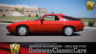 1988 Porsche 928 
