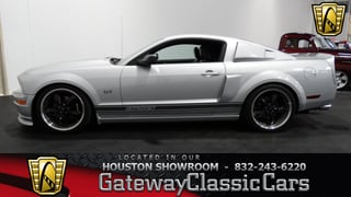 2005 Ford Mustang 