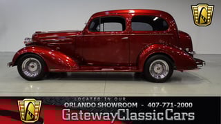 1935 Chevrolet Sedan 