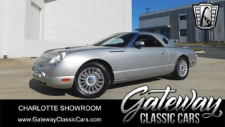 2004 Ford Thunderbird 