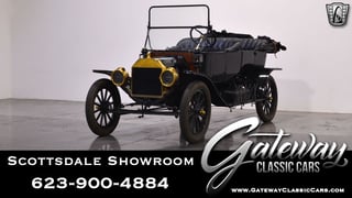 1914 Ford Model T 