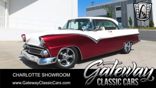 1955 Ford Fairlane Victoria