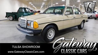 1980 Mercedes-Benz 300D 