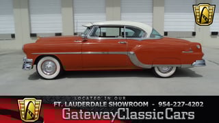 1954 Pontiac Chieftain 