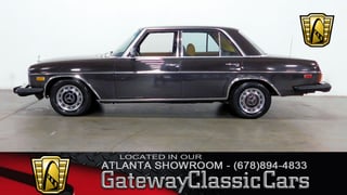 1975 Mercedes-Benz 300D 