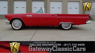 1957 Ford Thunderbird 