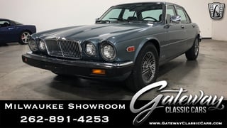 1986 Jaguar XJ6 
