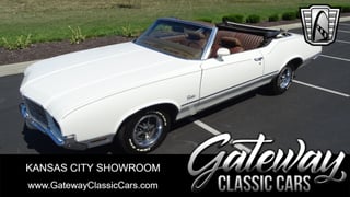 1972 Oldsmobile Cutlass 