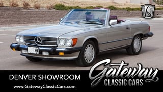 1989 Mercedes-Benz 560SL 