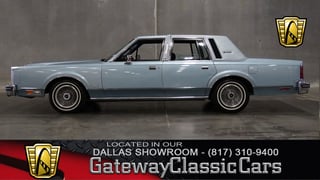 1982 Lincoln Town Car 