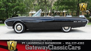 1962 Ford Thunderbird 