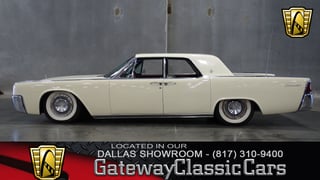 1961 Lincoln Continental 