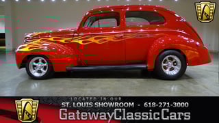 1940 Ford Sedan 