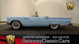 1957 Ford Thunderbird 