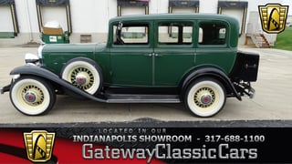 1932 Pontiac Sedan 