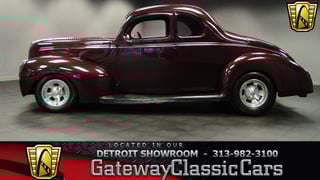 1939 Ford Deluxe 