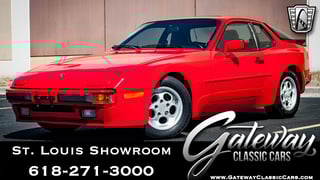 1985 Porsche 944 