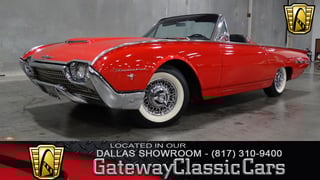 1962 Ford Thunderbird 
