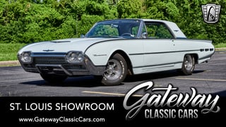 1962 Ford Thunderbird 