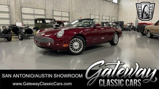 2004 Ford Thunderbird 