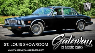 1987 Jaguar XJ6 