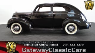 1938 Ford Deluxe 