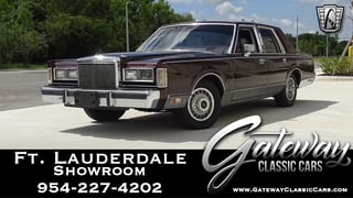 1988 Lincoln Town Car 