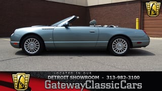 2004 Ford Thunderbird 