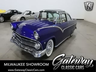 1955 Ford Crown Victoria 