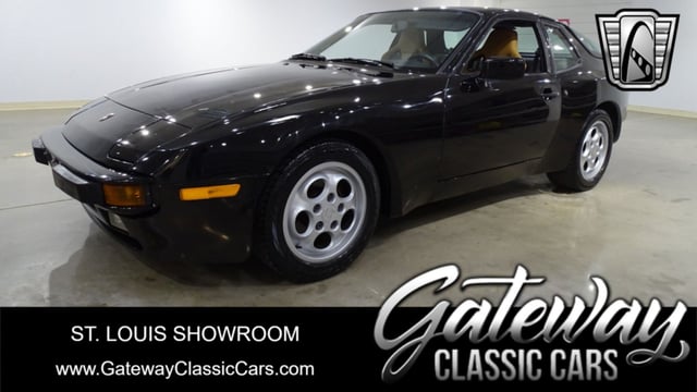 1987 Porsche 944 